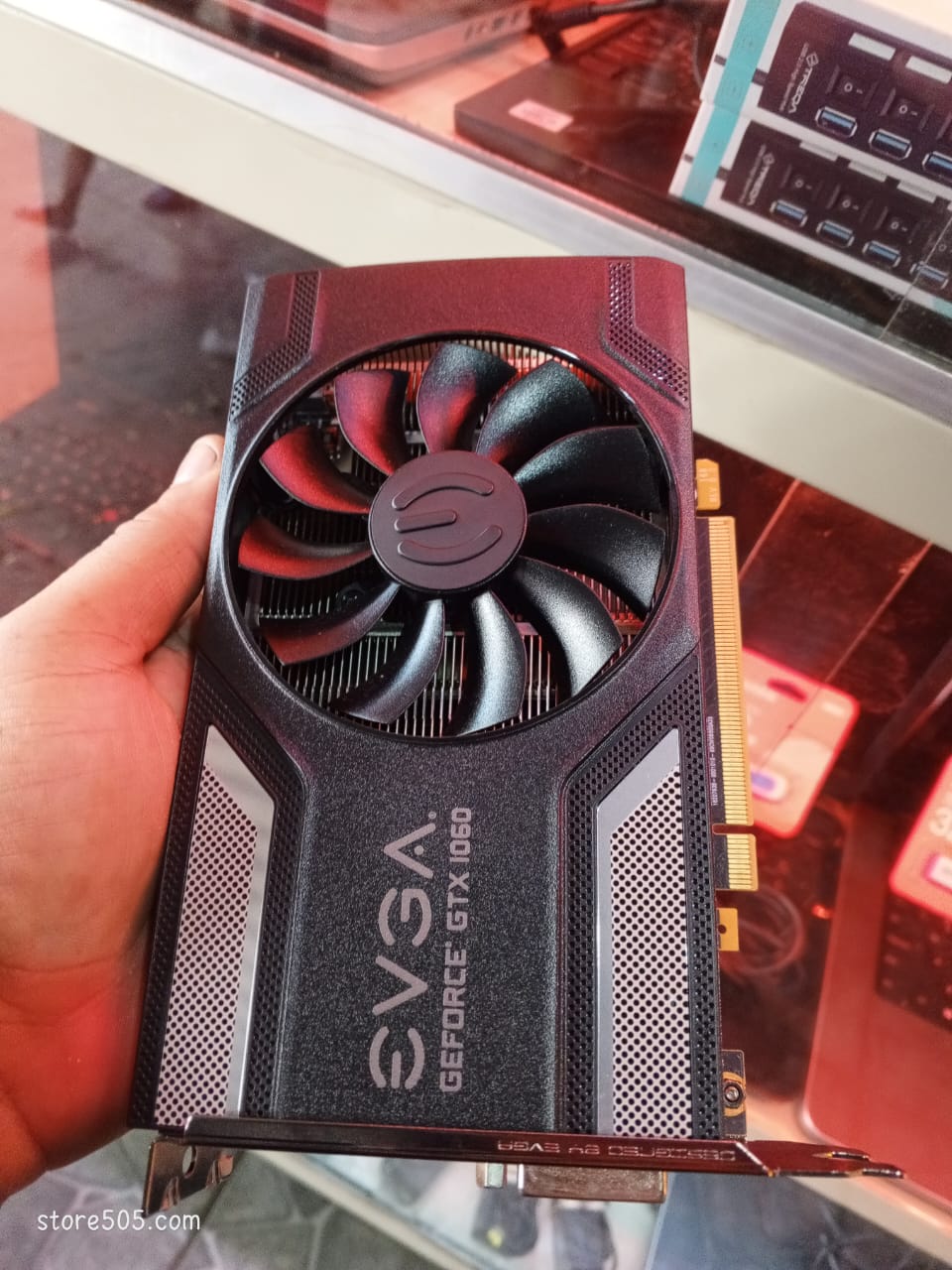 Tarjeta de Video EVGA GeForce GTX 1060 6GB GDDR5